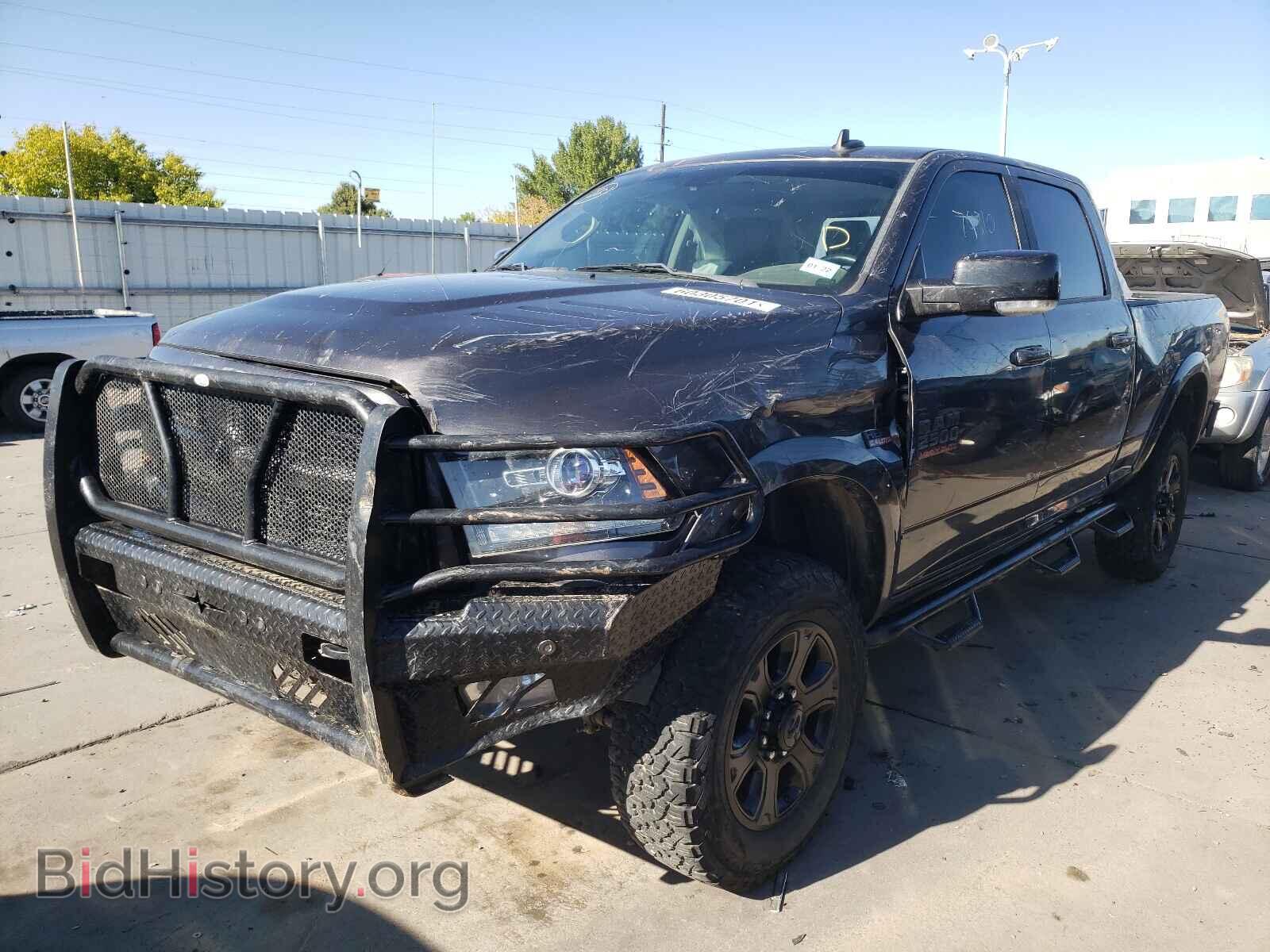 2017 RAM 2500 - VIN: 3C6UR5FJ3HG570819 - Фото 2