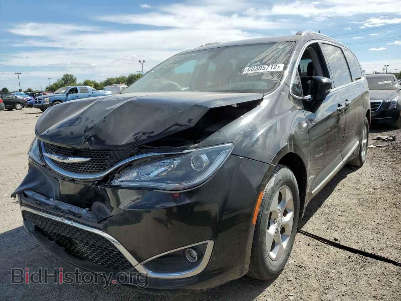 2017 CHRYSLER PACIFICA - VIN: 2C4RC1EG8HR669855 - Photo 2