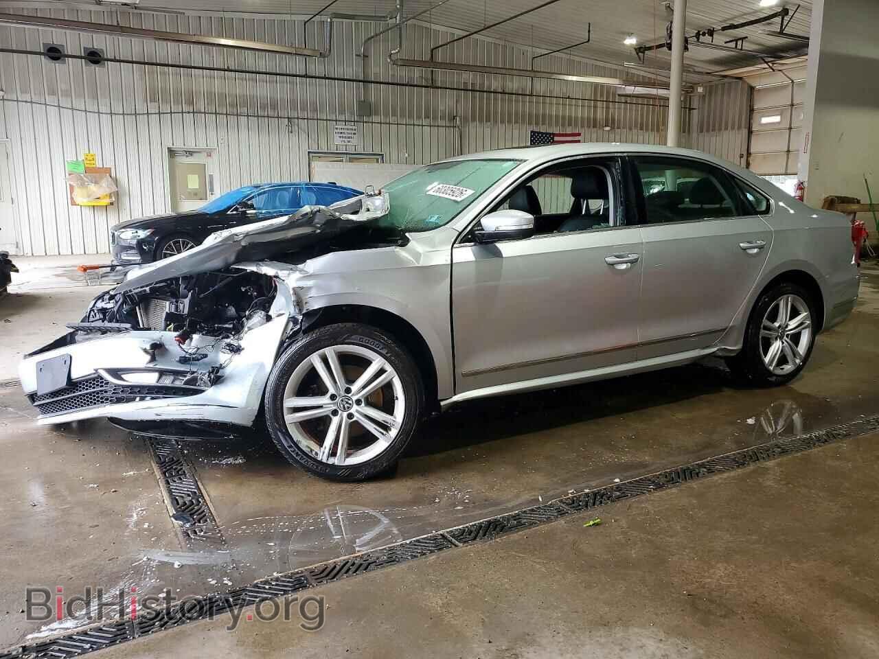 Фотография 1VWCN7A30DC040421 - VOLKSWAGEN PASSAT 2013