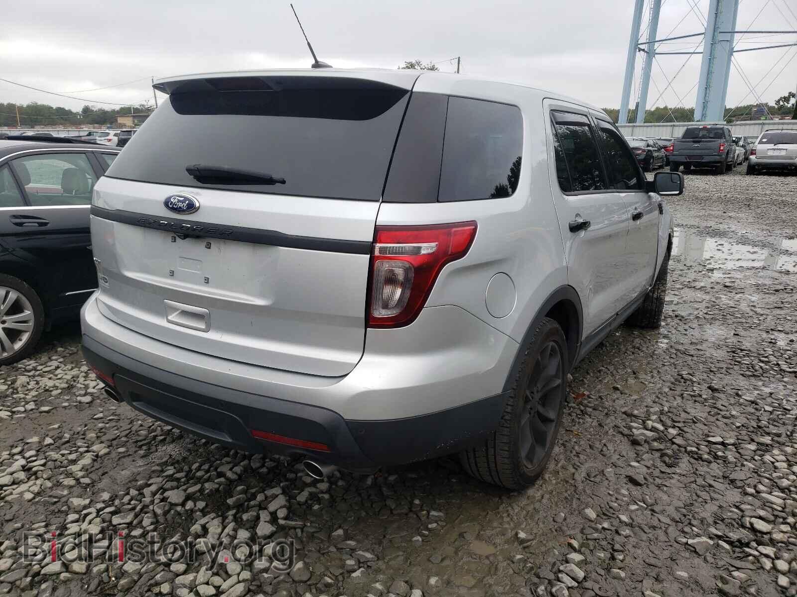 2015 FORD EXPLORER - VIN: 1FM5K7D82FGA16995 - Фото 4