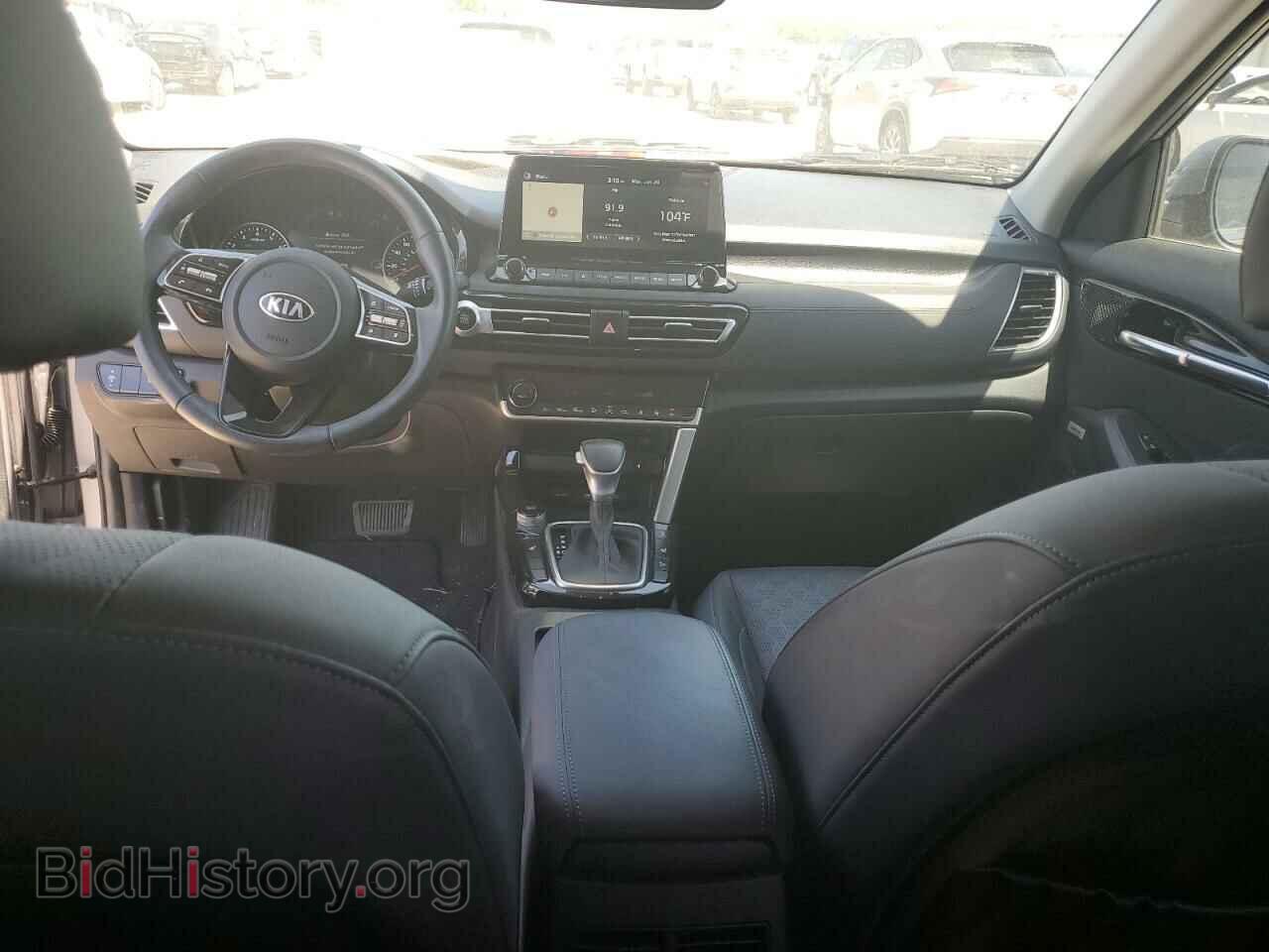 2021 KIA SELTOS - VIN: KNDETCA24M7187111 - Фото 8