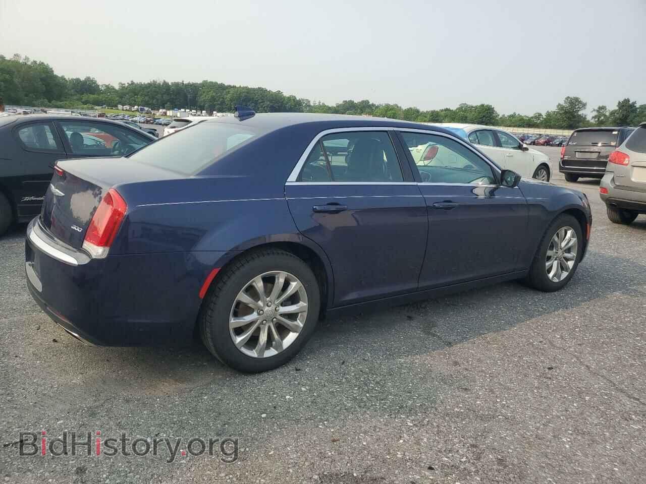 2017 CHRYSLER 300 - VIN: 2C3CCARG8HH571483 - Фото 3