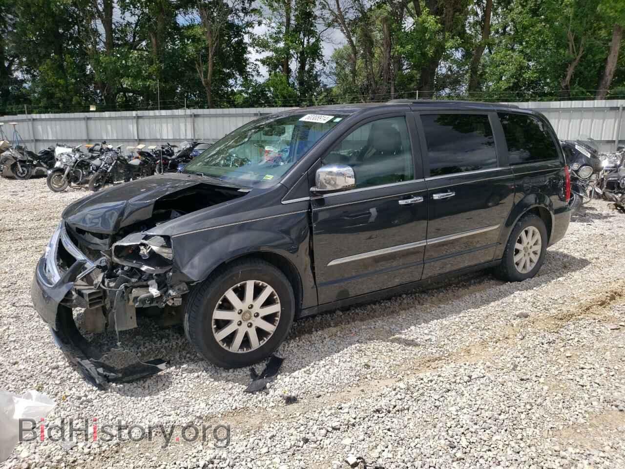 Photo 2A4RR8DG1BR636738 - CHRYSLER MINIVAN 2011