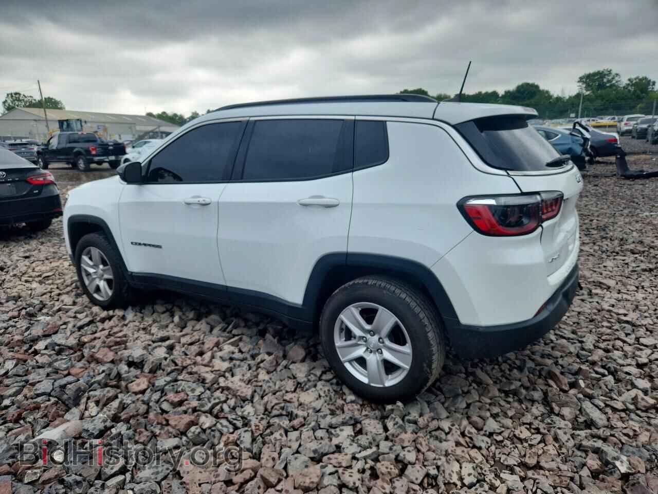 2022 JEEP COMPASS - VIN: 3C4NJDBB9NT235449 - Photo 2