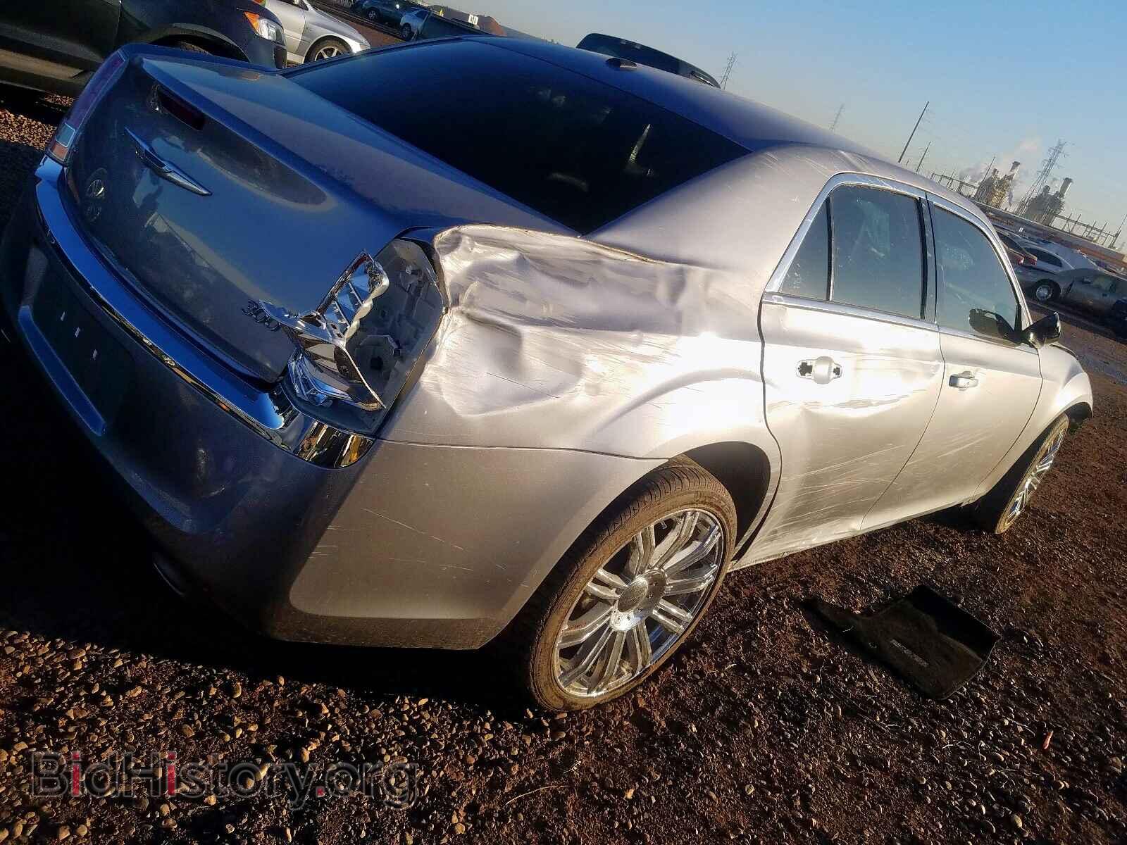 2014 CHRYSLER 300 - VIN: 2C3CCARG2EH341806 - Фото 4
