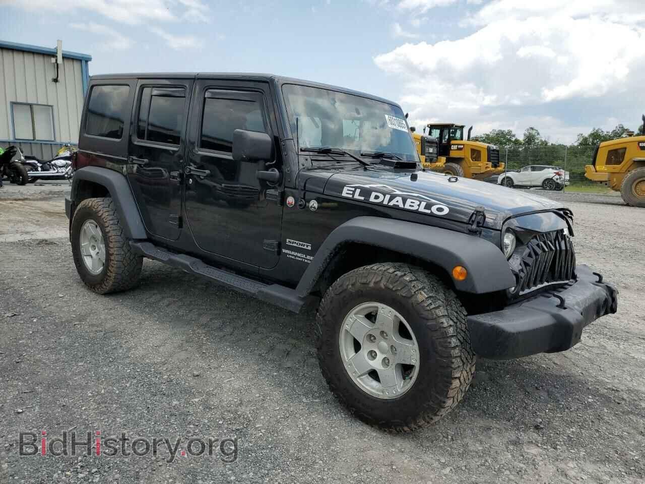2017 JEEP WRANGLER - VIN: 1C4BJWDG3HL738241 - Фото 4
