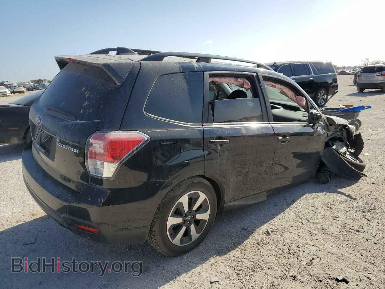 2018 SUBARU FORESTER - VIN: JF2SJAECXJH416558 - Фото 3