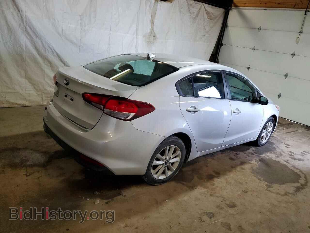 2017 KIA FORTE - VIN: 3KPFL4A77HE074460 - Фото 3