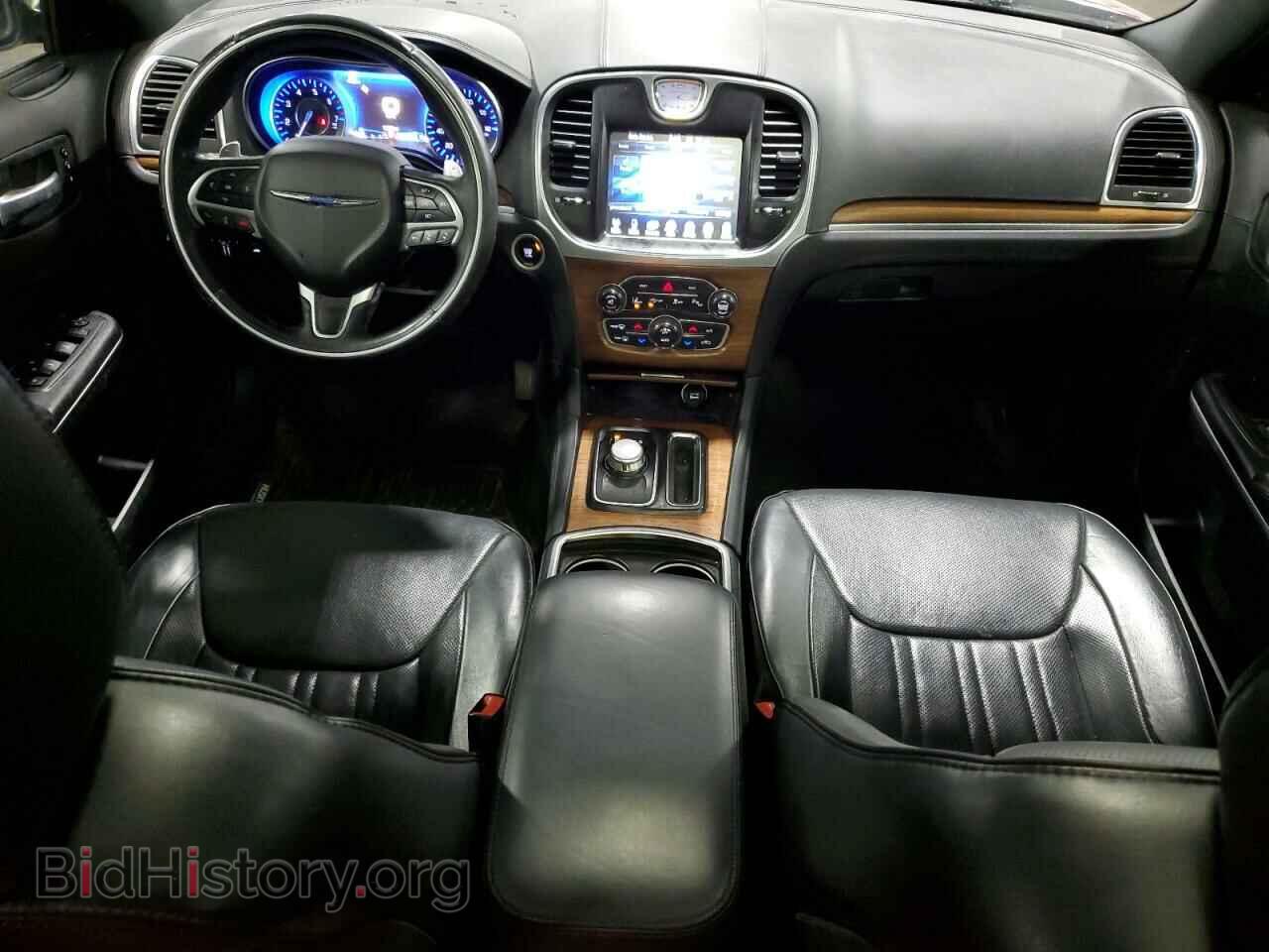 2015 CHRYSLER 300 - VIN: 2C3CCASGXFH816243 - Фото 8