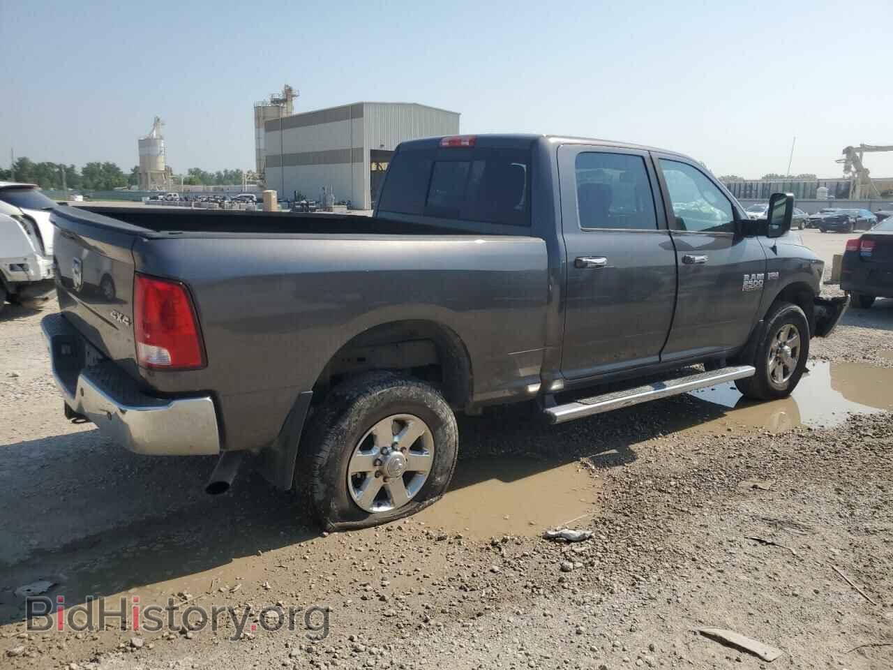 2015 RAM All Models - VIN: 3C6UR5DJ4FG509916 - Фото 3