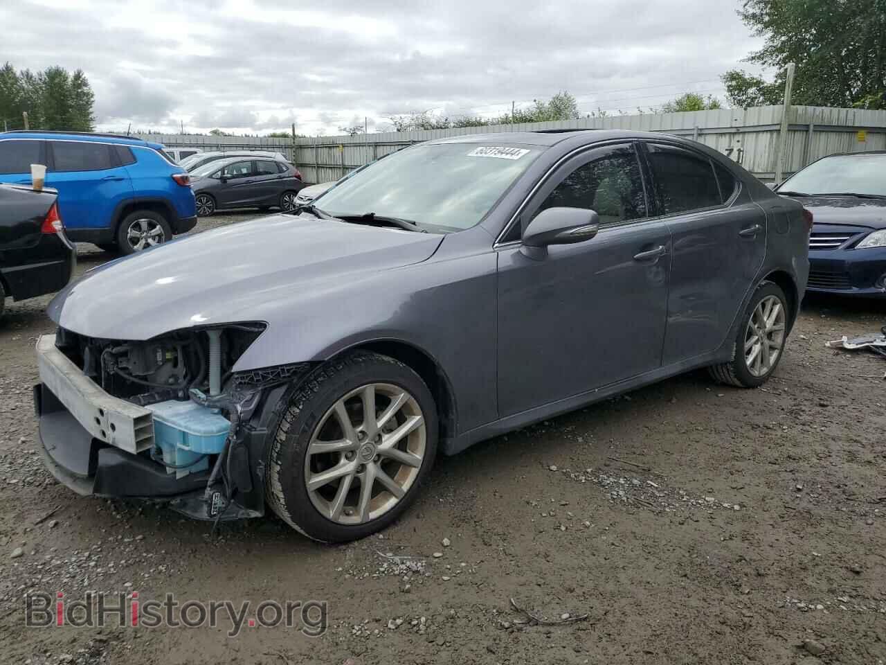 Photo JTHCF5C20C5053034 - LEXUS IS 2012