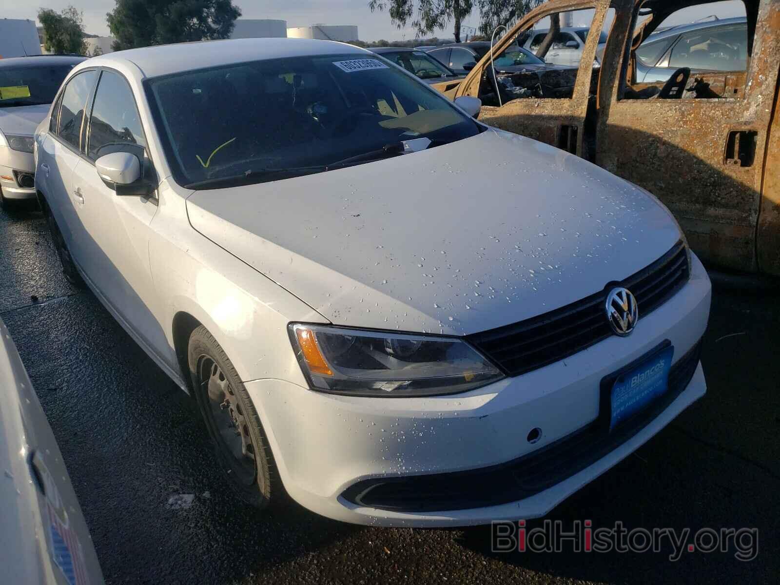 Фотография 3VWDZ7AJ5BM041289 - VOLKSWAGEN JETTA 2011