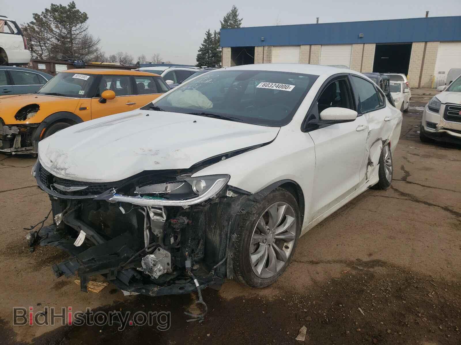 2016 CHRYSLER 200 - VIN: 1C3CCCBB5GN184423 - Фото 2
