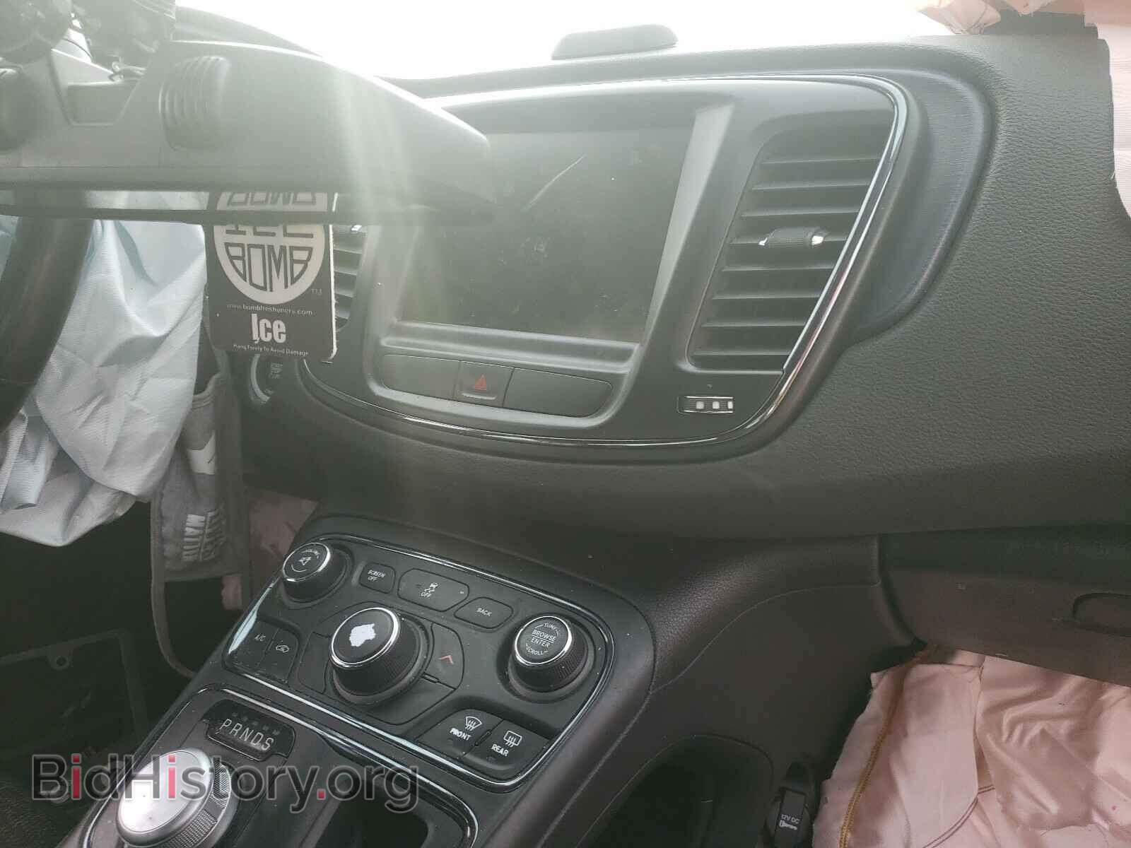 2016 CHRYSLER 200 - VIN: 1C3CCCBB5GN184423 - Фото 9