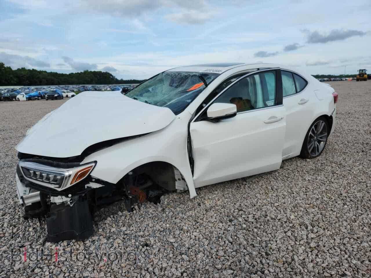Photo 19UUB2F41LA000140 - ACURA TLX 2020