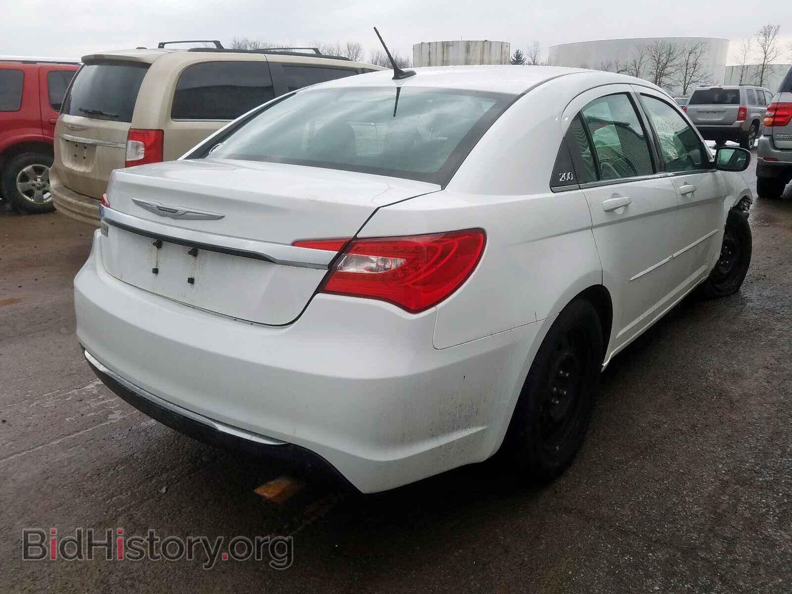 2011 CHRYSLER 200 - VIN: 1C3BC4FB0BN566718 - Фото 4