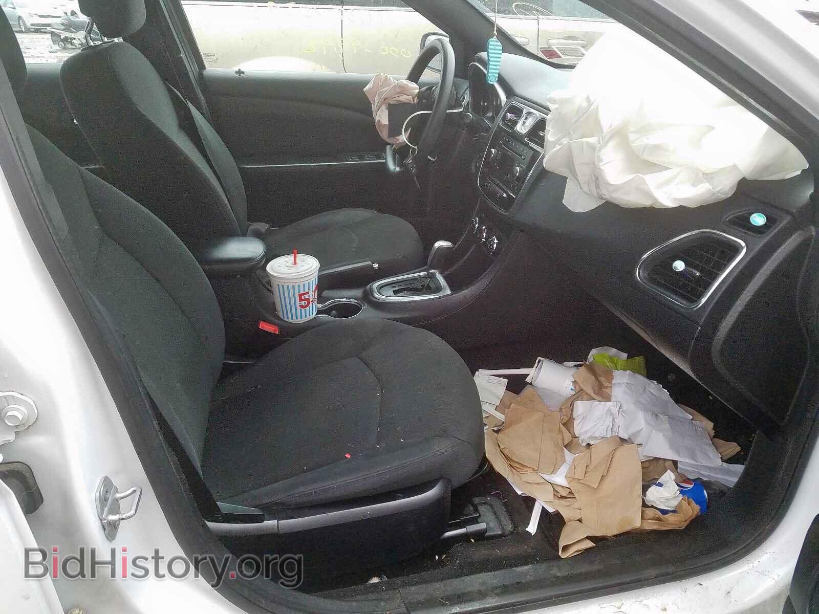 2011 CHRYSLER 200 - VIN: 1C3BC4FB0BN566718 - Фото 5