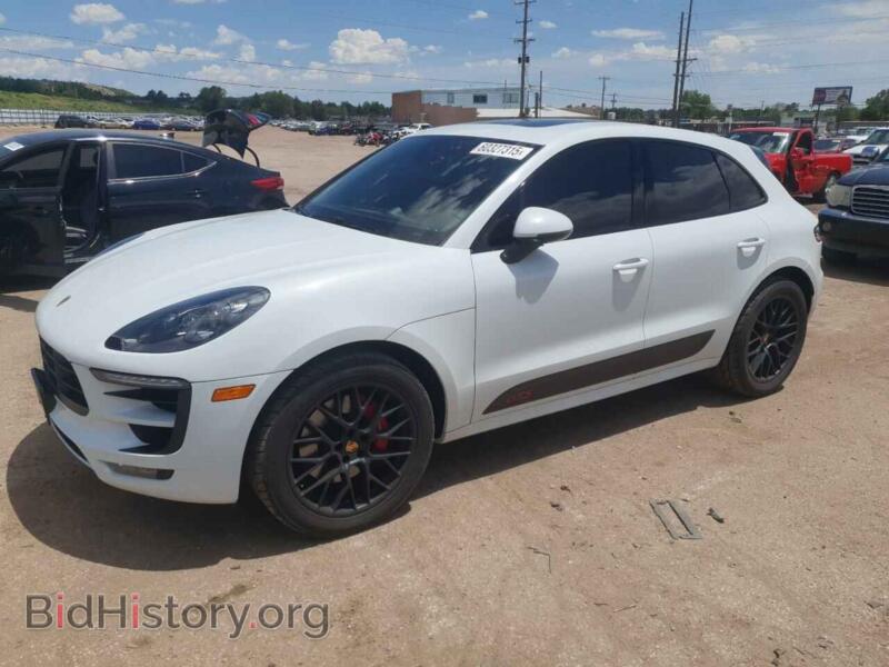 2017 Porsche MACAN GTS (VIN WP1AG2A51HLB53890) — photo 1 of 14, Copart, damage: side
