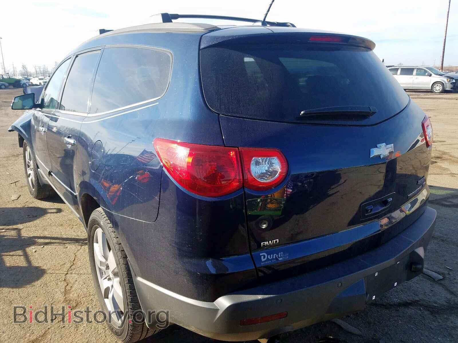 2010 CHEVROLET TRAVERSE - VIN: 1GNLVHED6AJ204314 - Фото 3