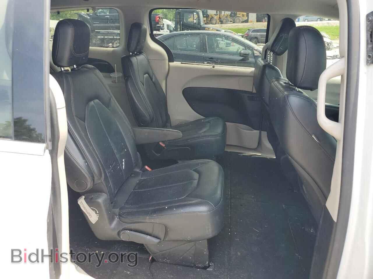 2019 CHRYSLER PACIFICA - VIN: 2C4RC1BG2KR700660 - Фото 11