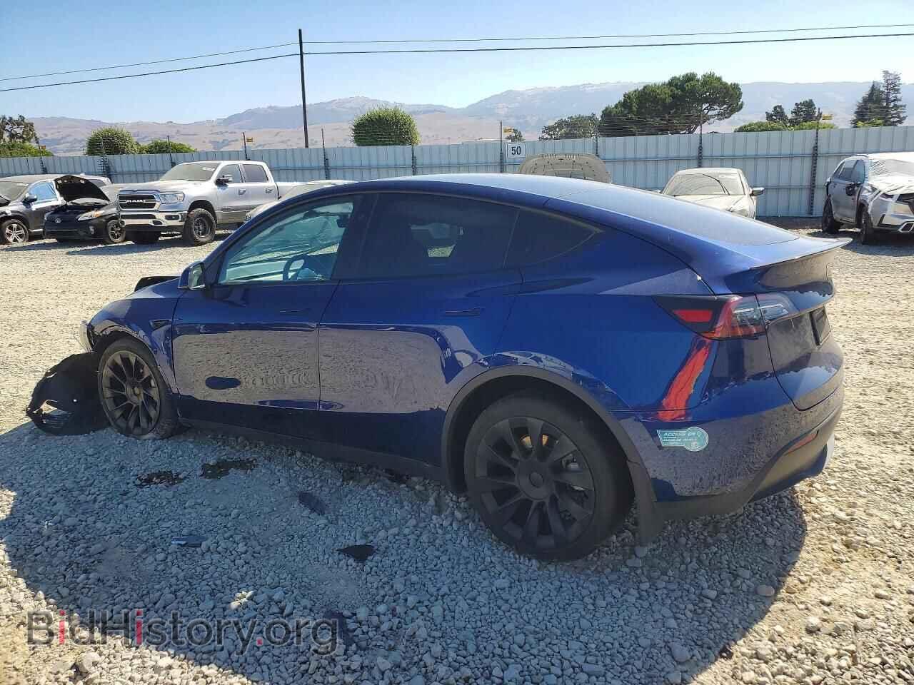 2024 TESLA MODEL Y - VIN: 7SAYGAEE9RF983478 - Photo 2