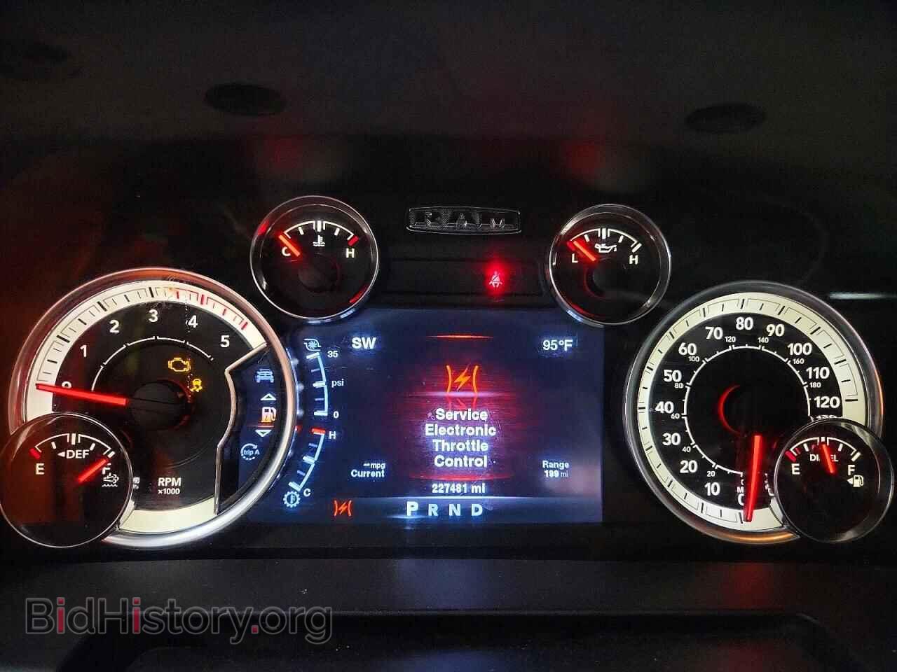 2013 RAM 2500 - VIN: 3C6UR5DL1DG545688 - Photo 9