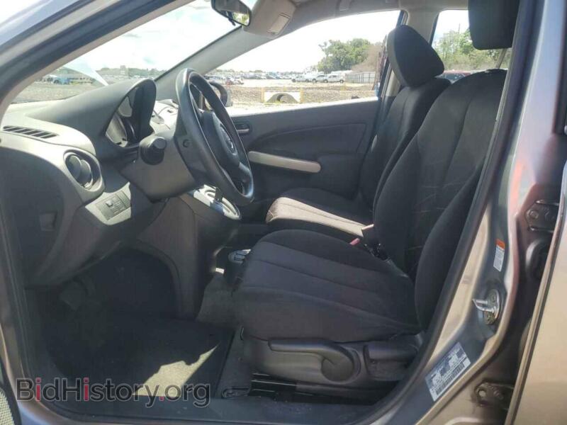 2011 Mazda 2 (VIN JM1DE1HY8B0104936) — фото 7 из 12