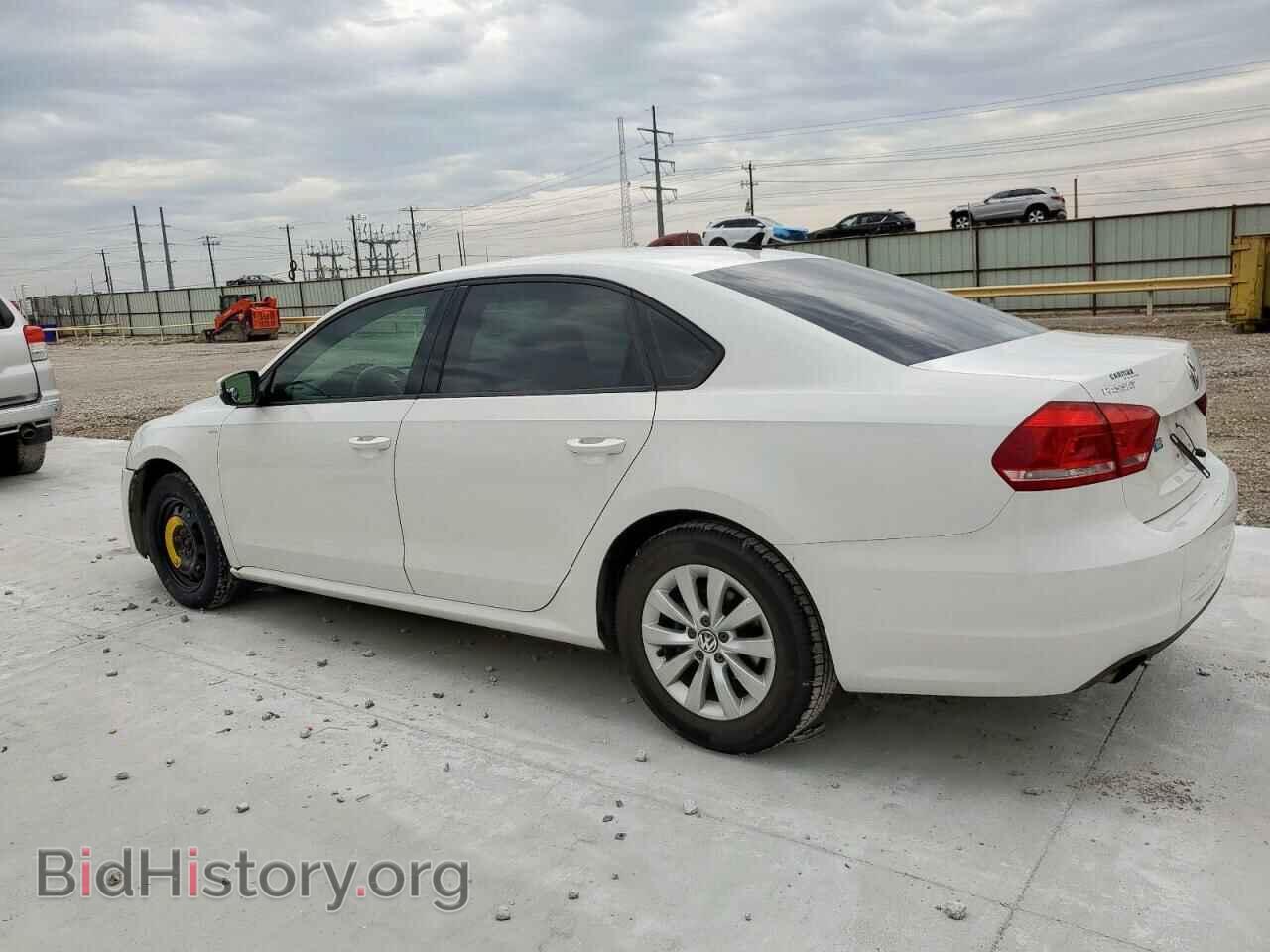 2014 VOLKSWAGEN PASSAT - VIN: 1VWAT7A3XEC072064 - Фото 2