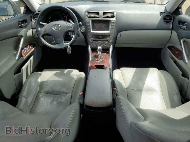 2007 Lexus IS (VIN JTHBK262X72032538) — фото 8 из 13