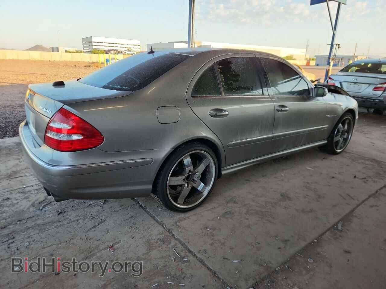 2005 MERCEDES-BENZ E-CLASS - VIN: WDBUF76JX5A747193 - Фото 3