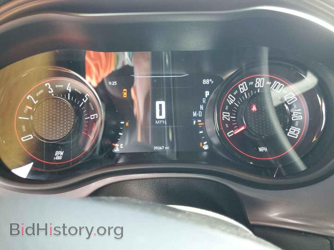2023 DODGE CHALLENGER - VIN: 2C3CDZAG8PH563311 - Фото 9
