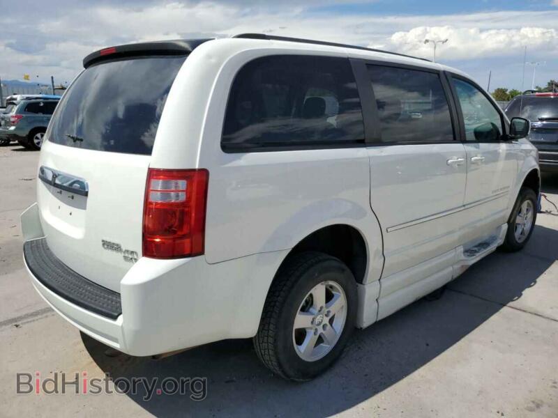 2010 Dodge CARAVAN (VIN 2D4RN5D16AR215711) — фото 3 из 13