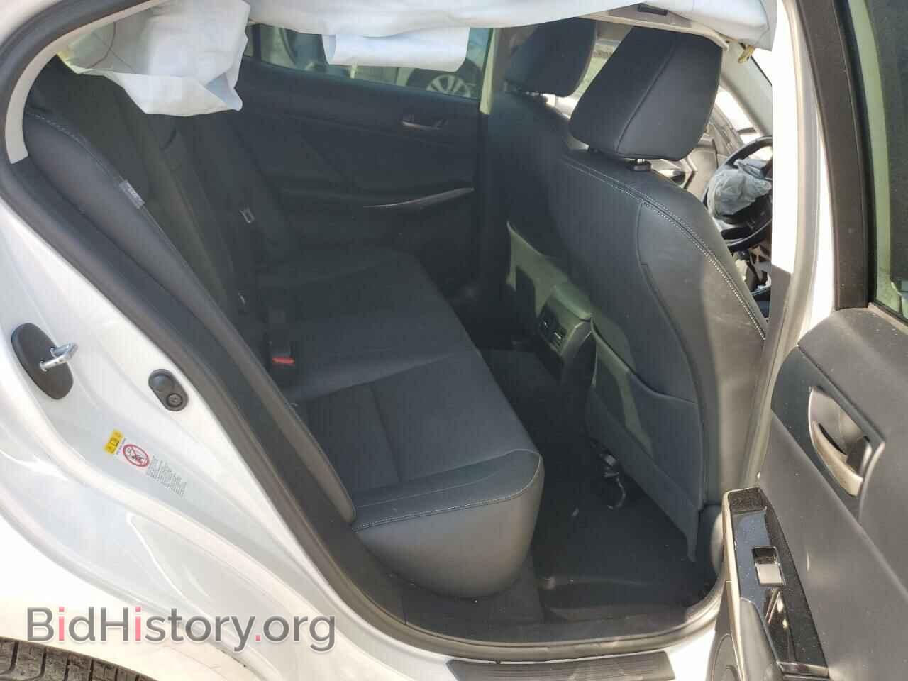 2017 LEXUS IS - VIN: JTHBA1D26H5041978 - Photo 10