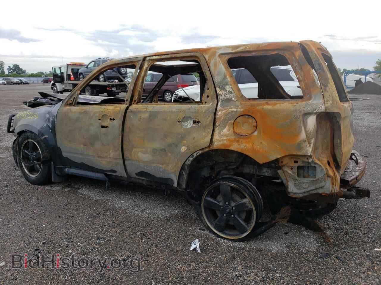 2009 FORD ESCAPE - VIN: 1FMCU93G59KC23839 - Фото 2