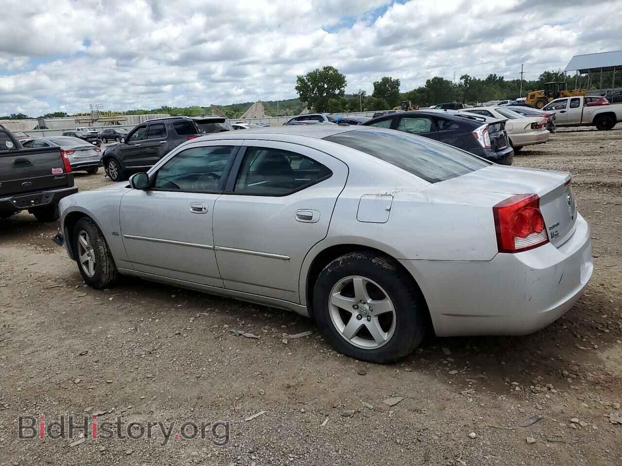 2010 DODGE CHARGER - VIN: 2B3CA3CV6AH291122 - Фото 2