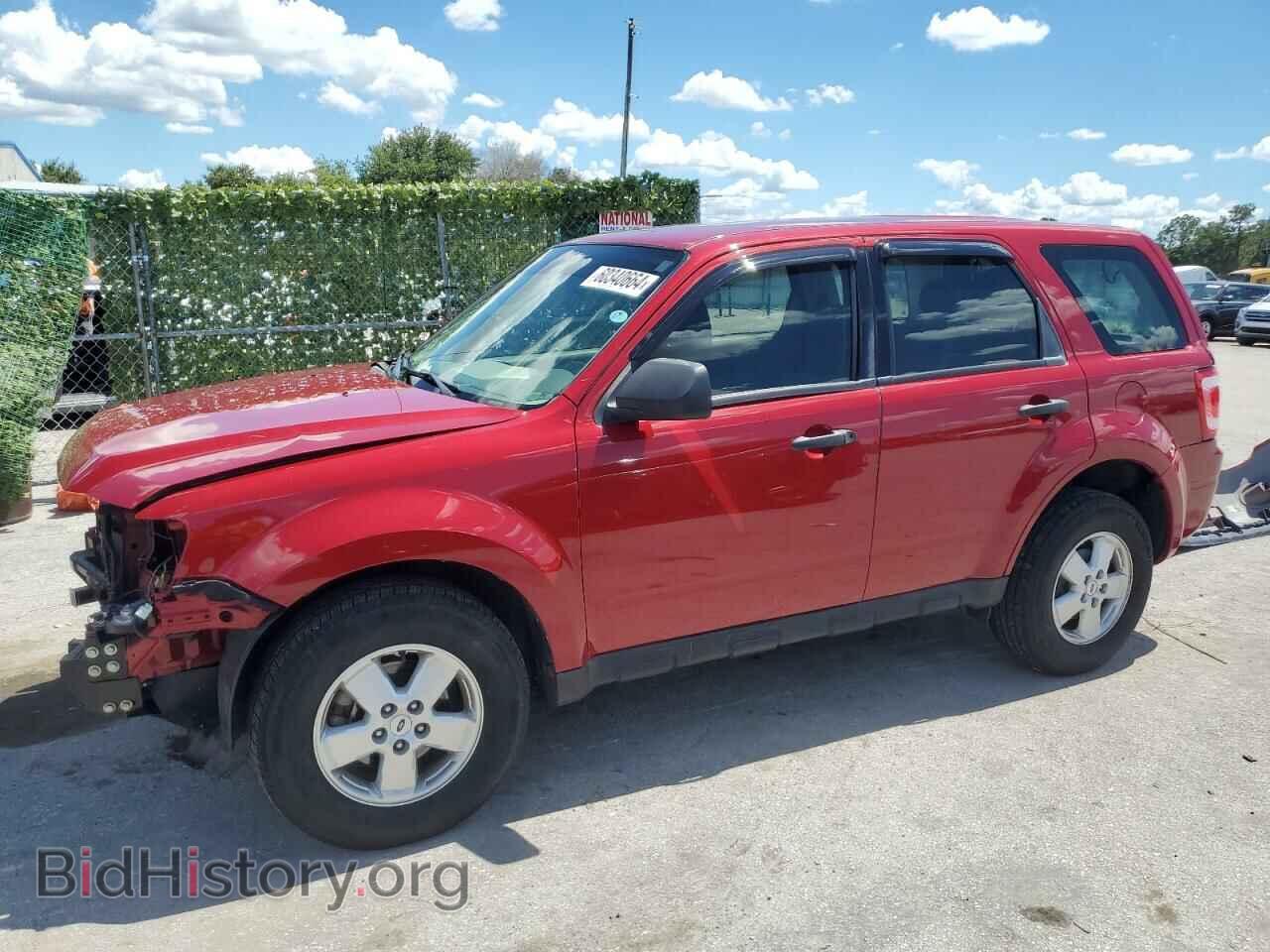 Фотография 1FMCU0C76BKC16352 - FORD ESCAPE 2011