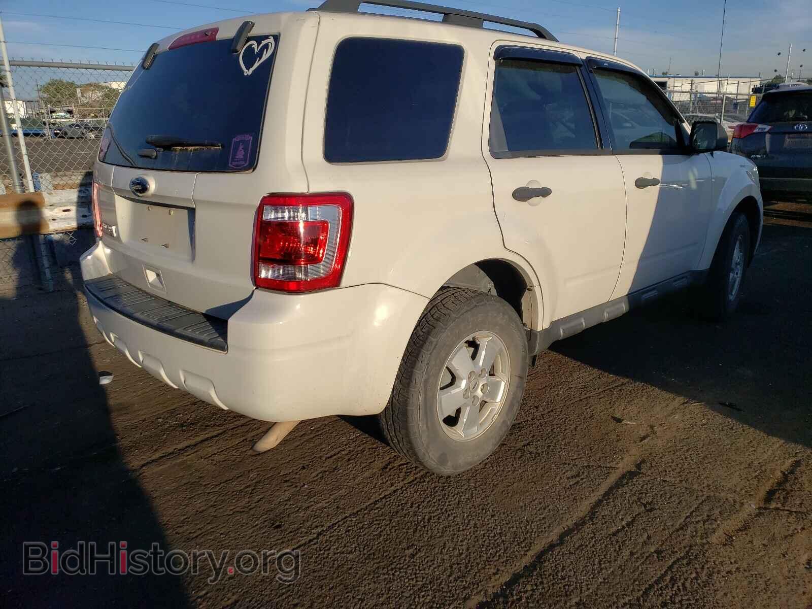 2012 FORD ESCAPE - VIN: 1FMCU9D70CKB93090 - Photo 4