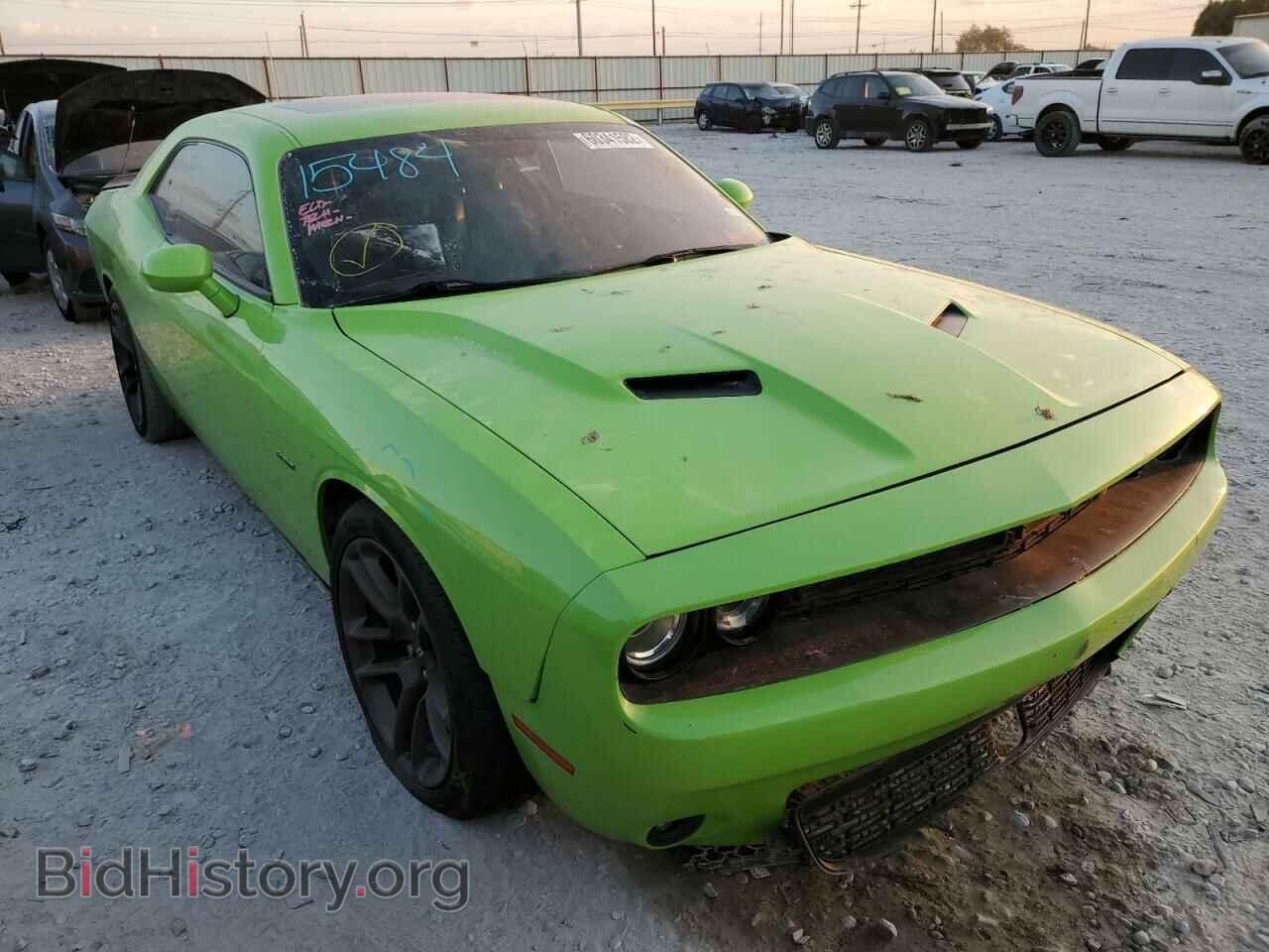 Photo 2C3CDZBT2FH702584 - DODGE CHALLENGER 2015