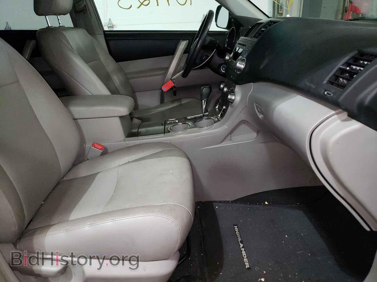 2011 TOYOTA HIGHLANDER - VIN: 5TDBK3EH5BS049729 - Фото 5
