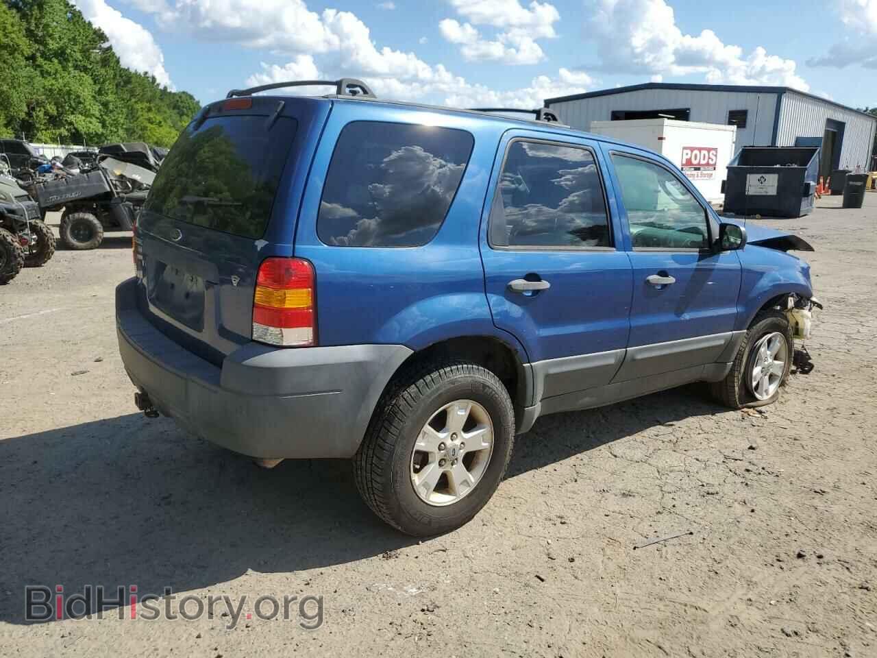 2007 FORD ESCAPE - VIN: 1FMCU93107KA11844 - Фото 3