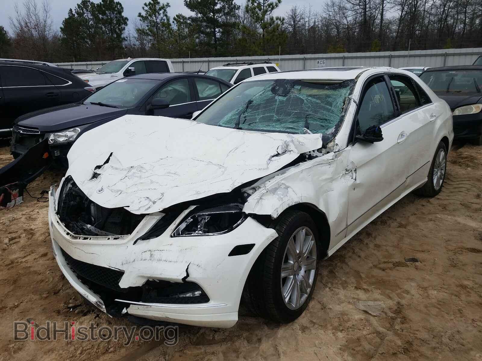 2013 MERCEDES-BENZ E CLASS - VIN: WDDHF5KB1DA668439 - Photo 2