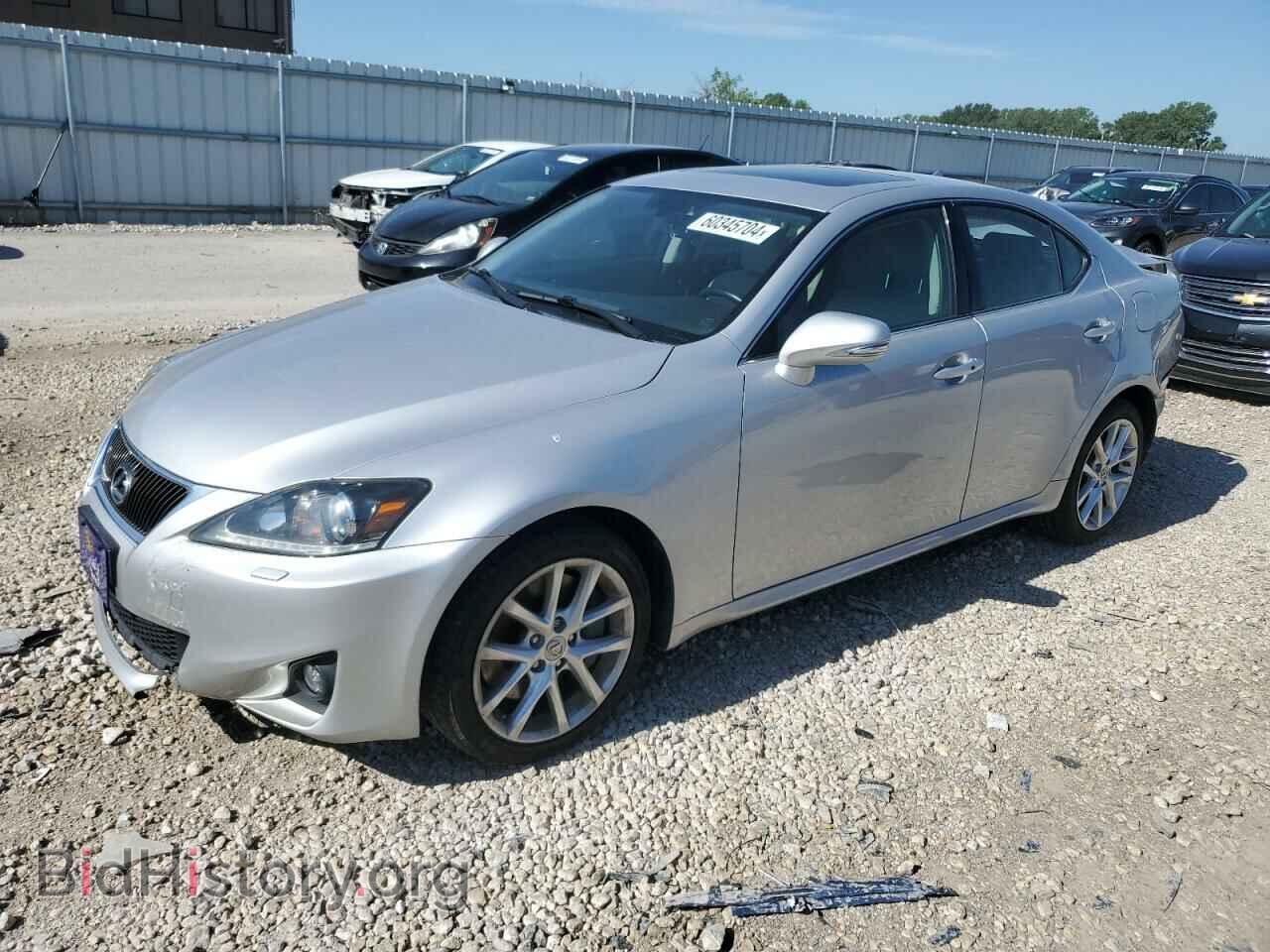 Photo JTHCE5C25B5001755 - LEXUS IS 2011