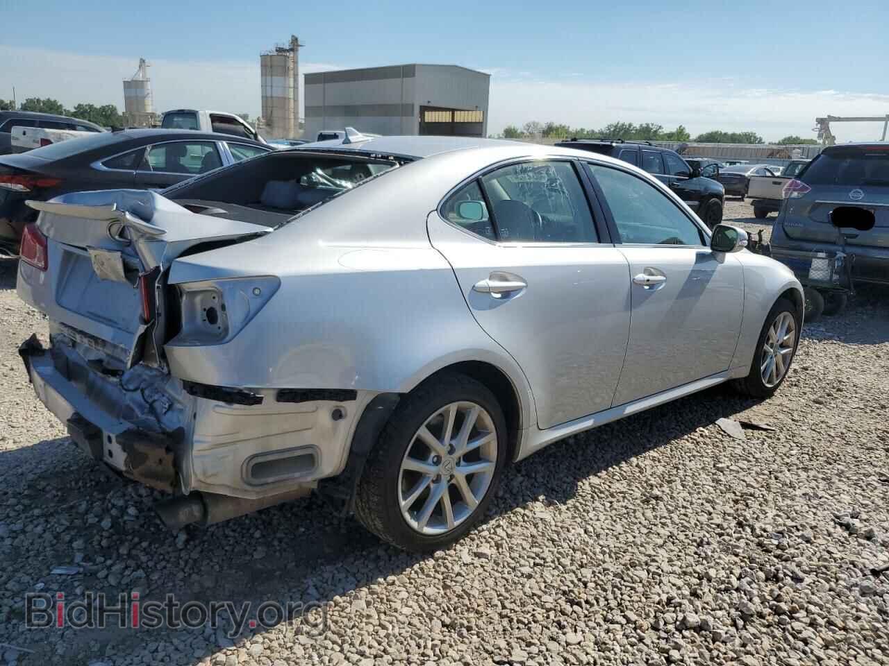 2011 LEXUS IS - VIN: JTHCE5C25B5001755 - Photo 3