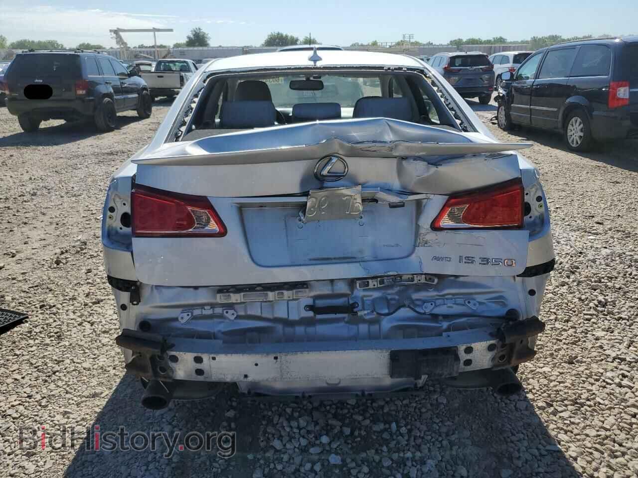 2011 LEXUS IS - VIN: JTHCE5C25B5001755 - Photo 6