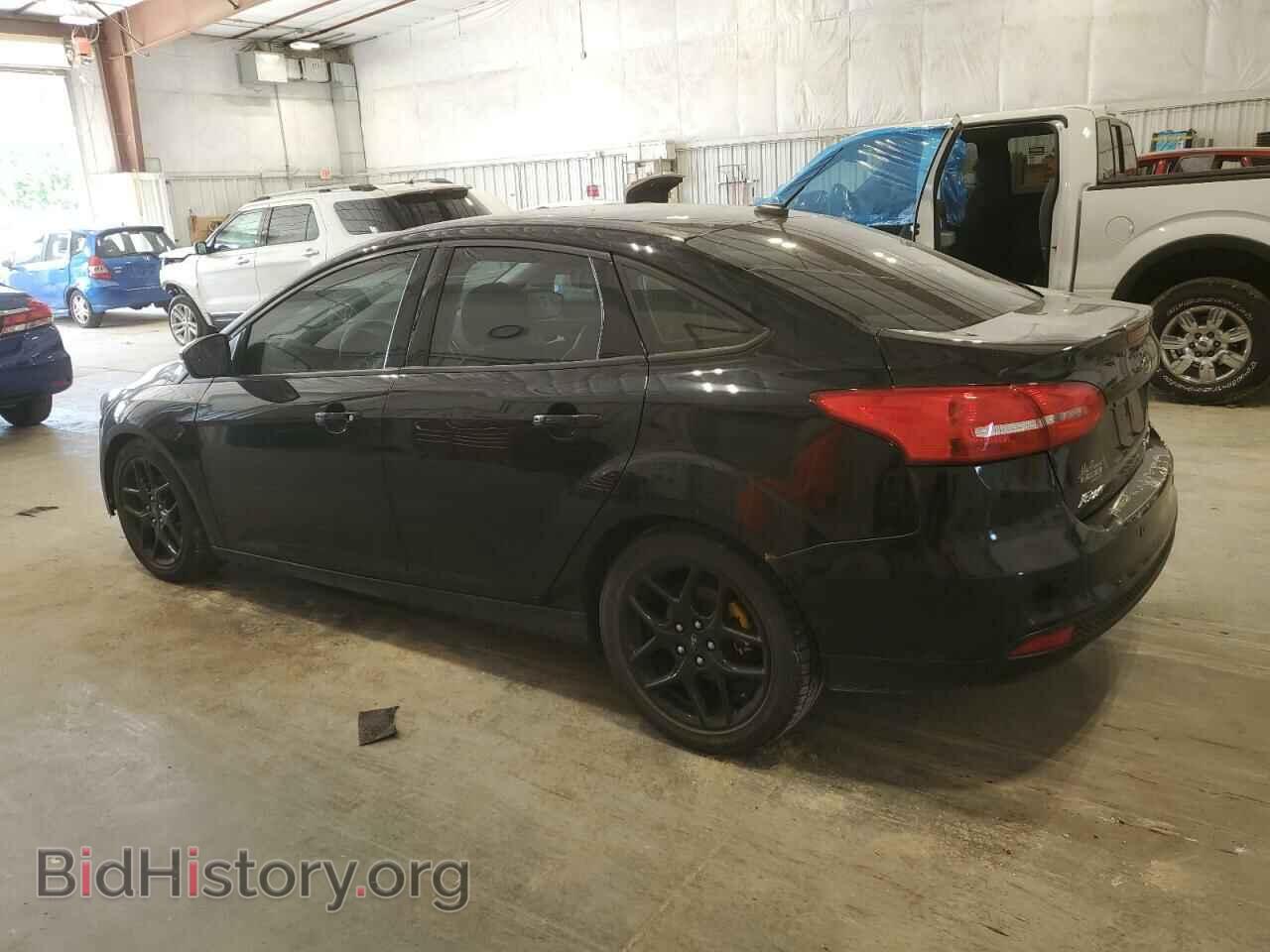 2016 FORD FOCUS - VIN: 1FADP3F21GL274605 - Photo 2