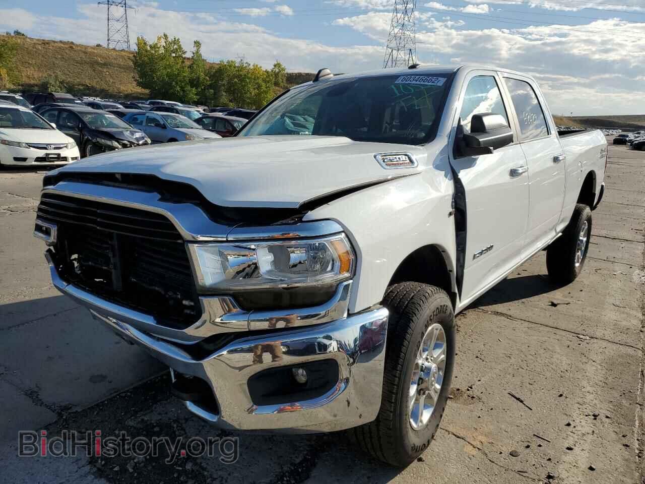 2019 RAM 2500 - VIN: 3C6UR5DL8KG563604 - Photo 2