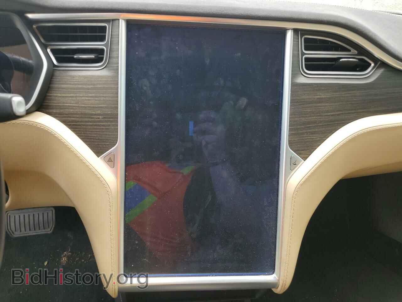 2015 TESLA MODEL S - VIN: 5YJSA1H22FF095883 - Фото 9