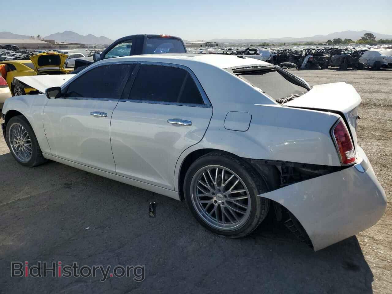 2012 CHRYSLER 300 - VIN: 2C3CCACG1CH238091 - Фото 2