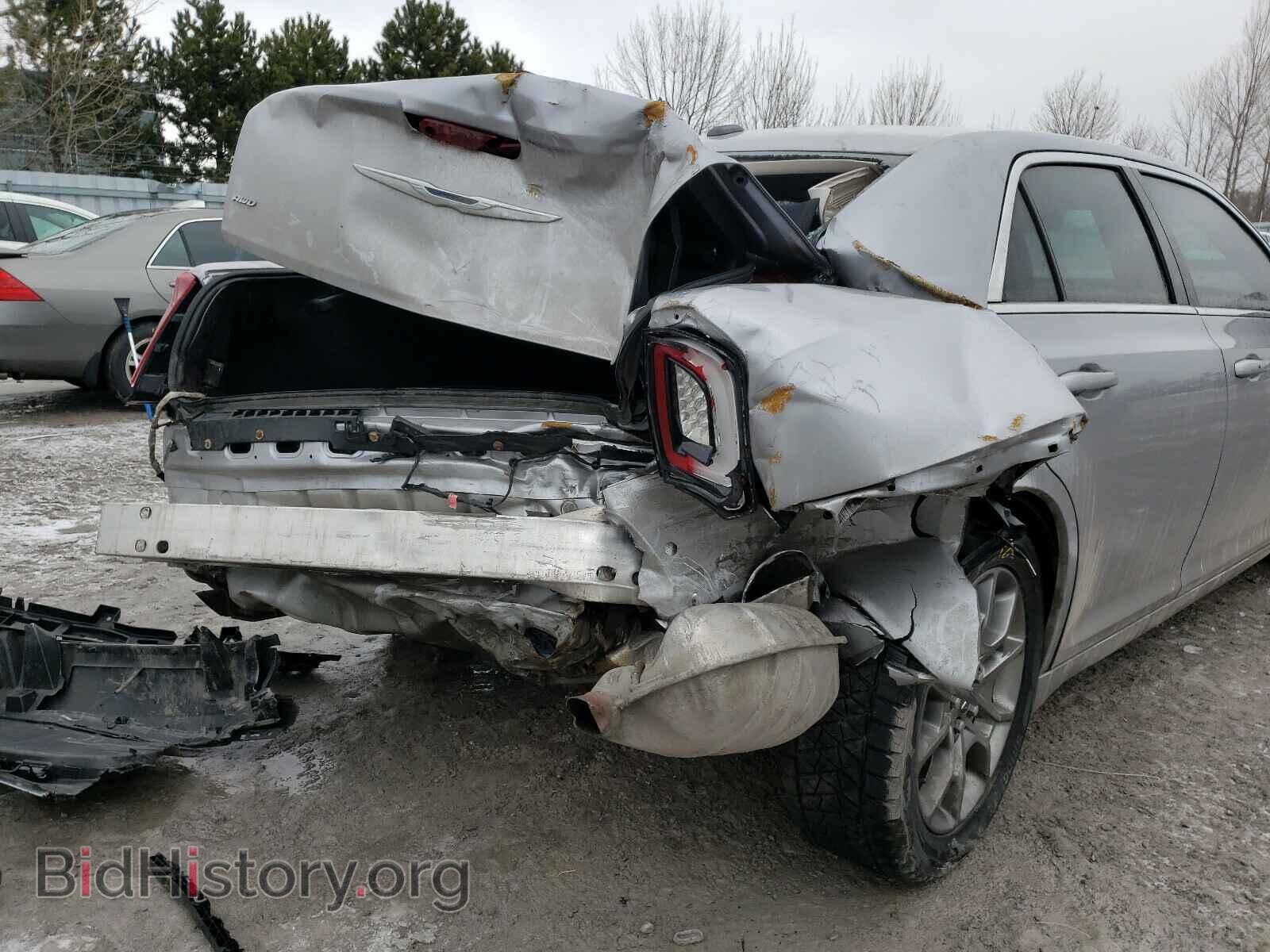 2015 CHRYSLER 300 - VIN: 2C3CCARG9FH860238 - Фото 9