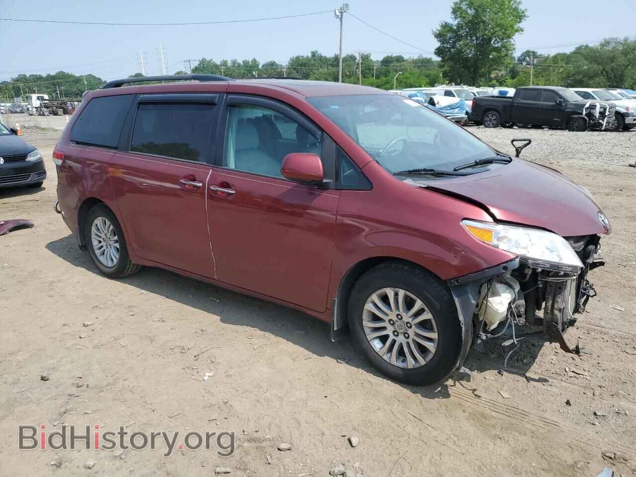 2011 TOYOTA All Models - VIN: 5TDYK3DC3BS157220 - Фото 4